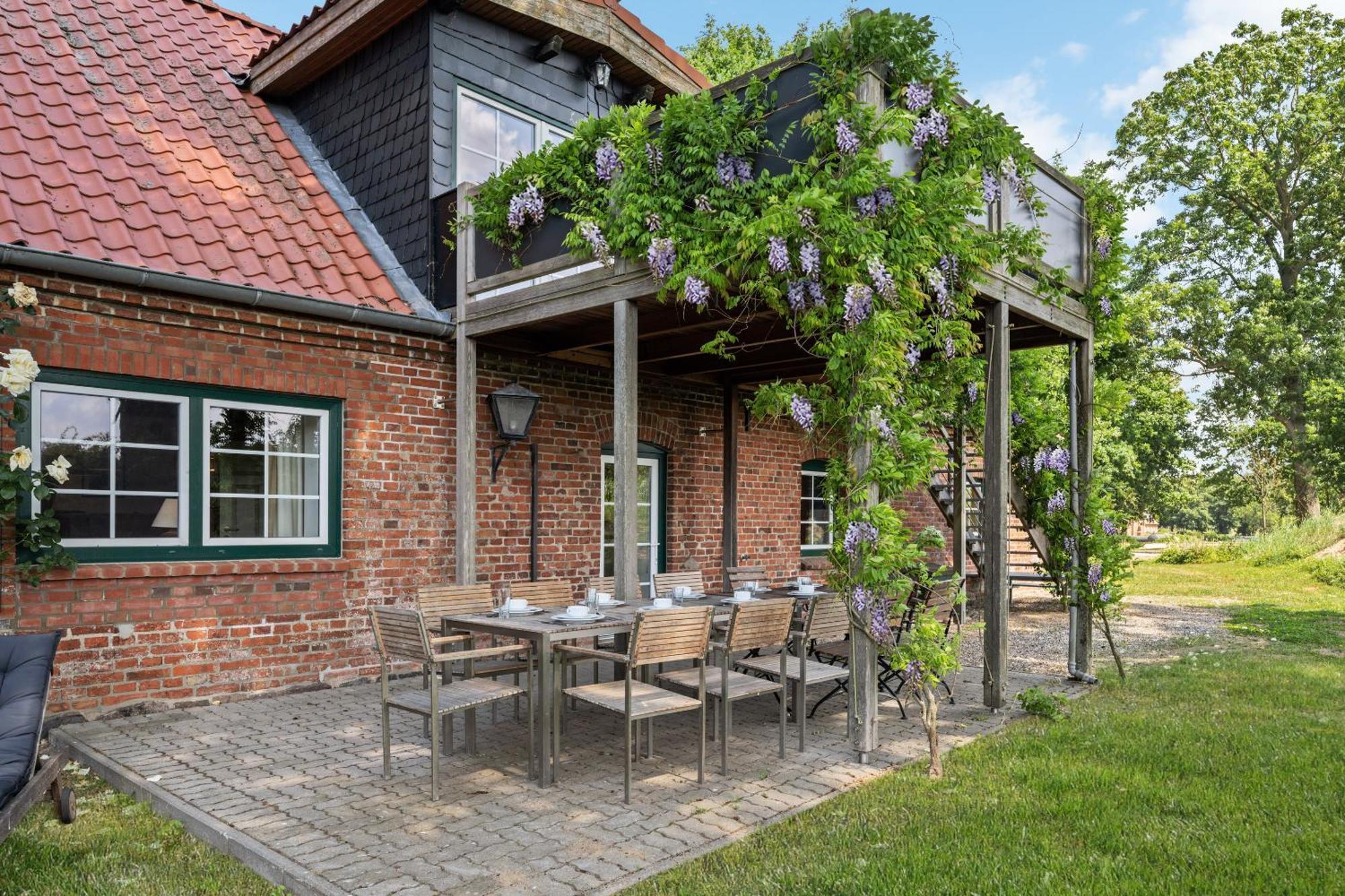 Ferienhaus "Altes Backhaus" - Gut Kletkamp Extérieur photo